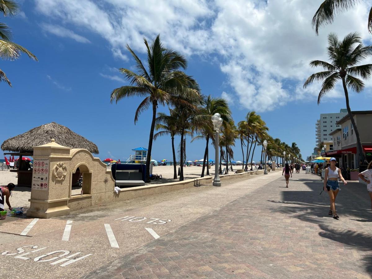 The Pearl Beachside Apartments On Hollywood Beach Eksteriør billede