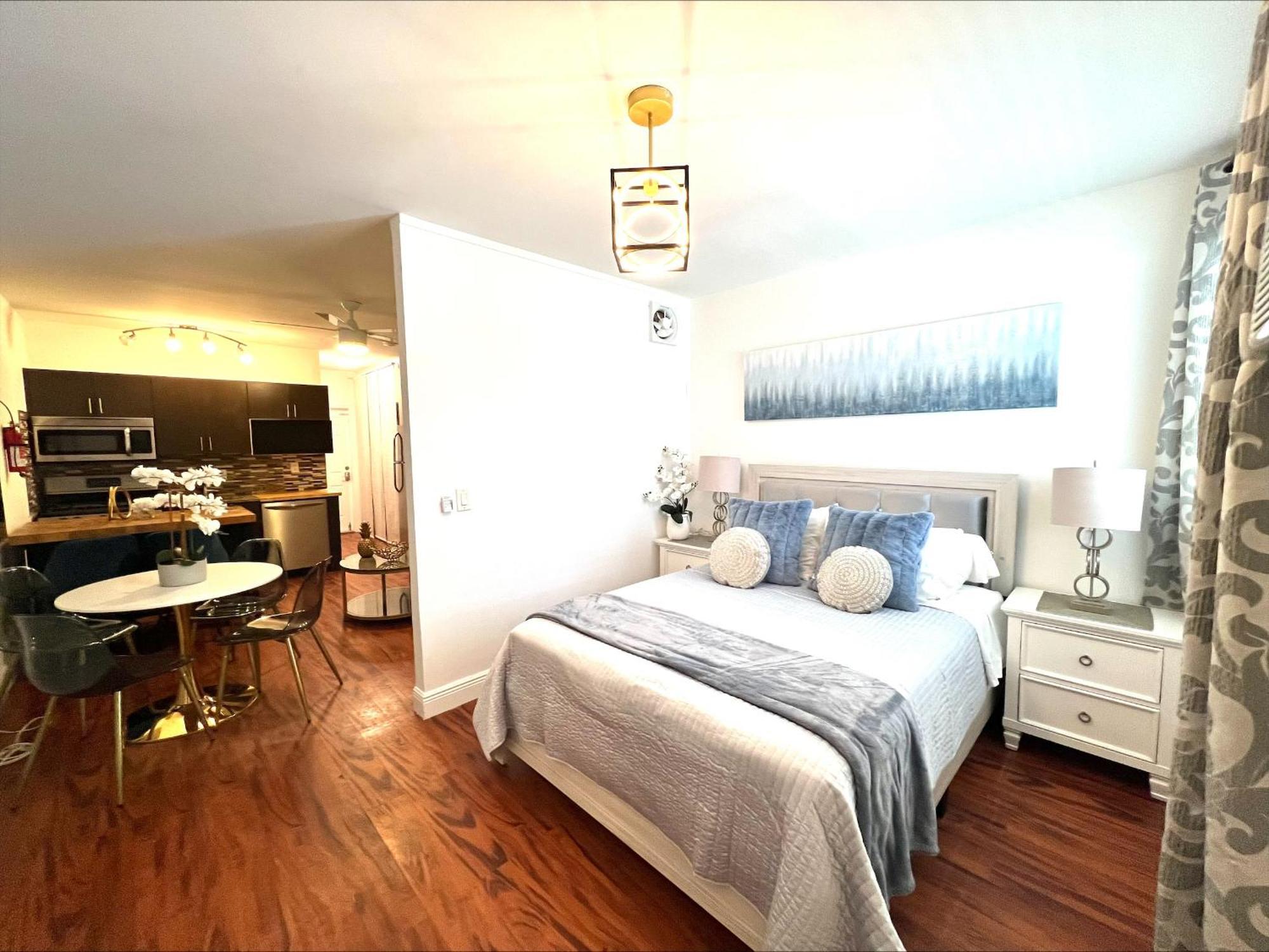 The Pearl Beachside Apartments On Hollywood Beach Eksteriør billede